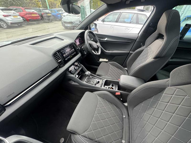 Used Skoda Karoq 2025 for sale - 76255444: Photo 2