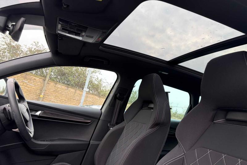 Used Skoda Karoq 2025 for sale - 77106643: Photo 15