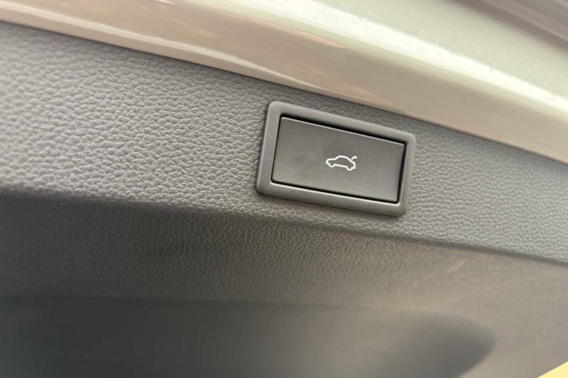 Used Skoda Karoq 2025 for sale - 77106643: Photo 34