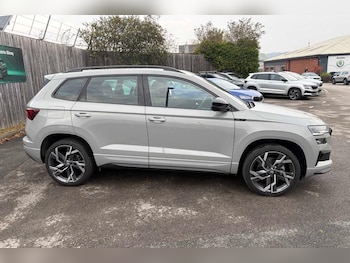Used Skoda Karoq 2025 for sale - 77106643: Photo