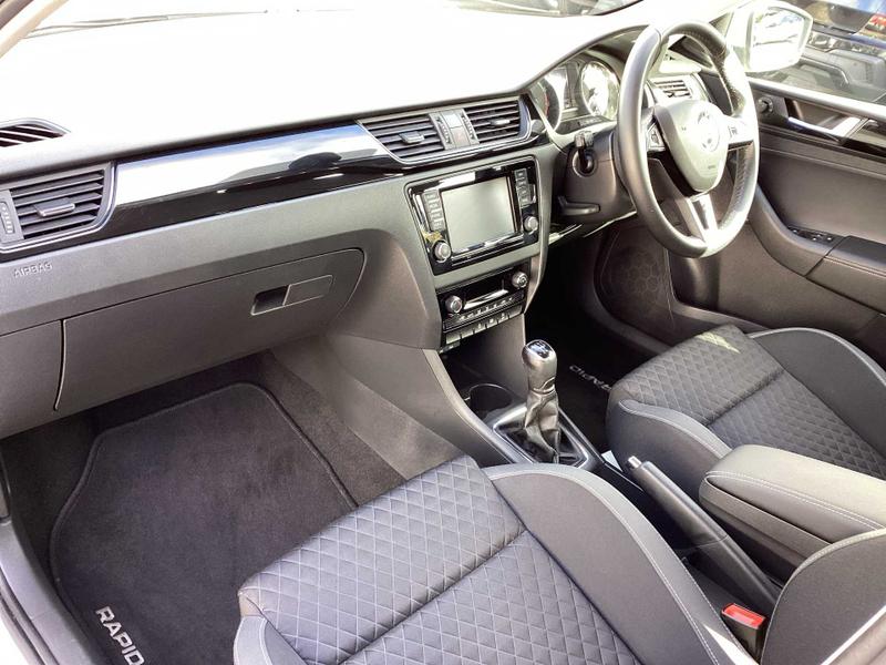 Used Skoda Rapid Spaceback 2018 for sale - 76480414: Photo 2