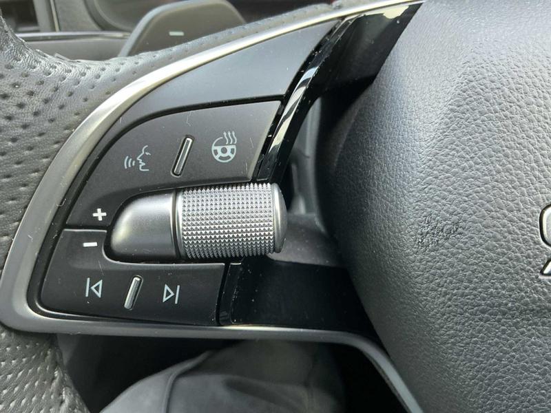 Used Skoda Karoq 2025 for sale - 76631259: Photo 23