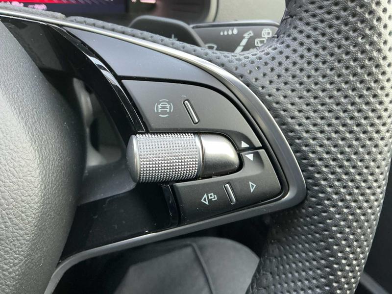 Used Skoda Karoq 2025 for sale - 76631259: Photo 24