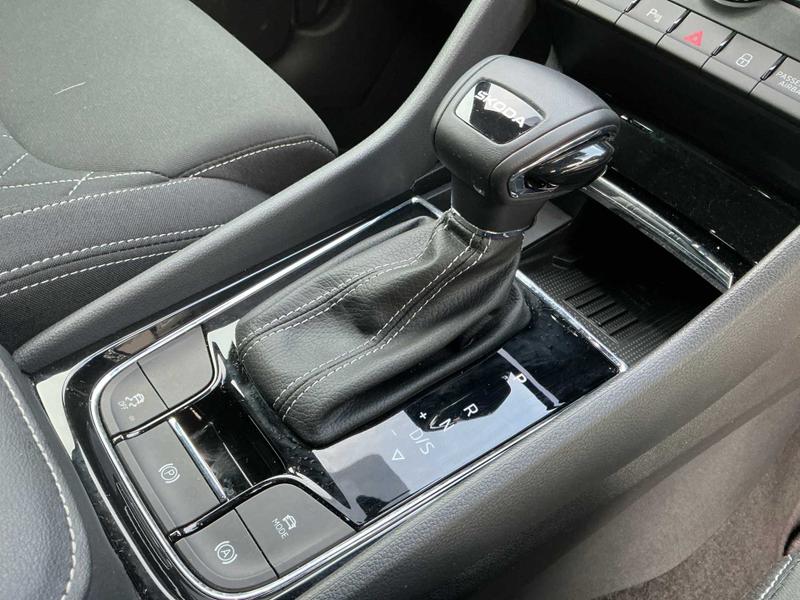 Used Skoda Karoq 2025 for sale - 76631259: Photo 33