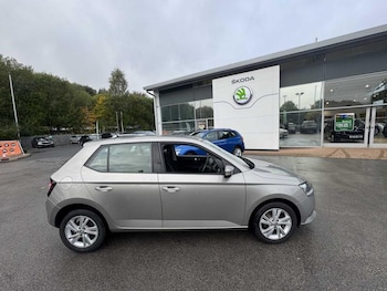 Used Skoda Fabia 2018 for sale - 76228772: Photo