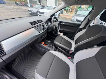 Used Skoda Fabia 2017 for sale - 76445324: Photo