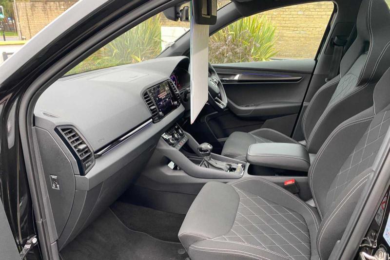 Used Skoda Karoq 2024 for sale - 76862412: Photo 2