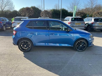 Used Skoda Fabia 2017 for sale - 79383830: Photo