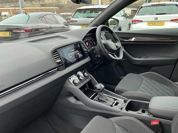 Used Skoda Karoq 2025 for sale - 77204963: Photo