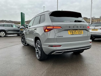 Used Skoda Karoq 2025 for sale - 77204963: Photo
