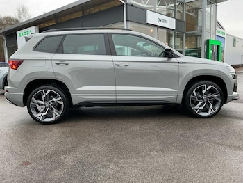 Used Skoda Karoq 2025 for sale - 77204963: Photo