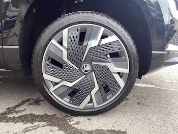 Used Skoda Karoq undefined for sale - 77447335: Photo