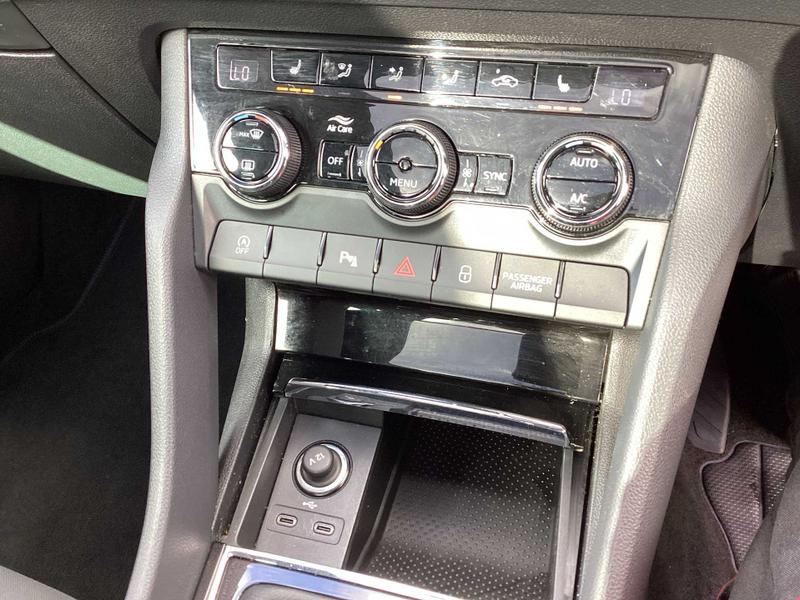 Used Skoda Karoq 2023 for sale - 76114541: Photo 32