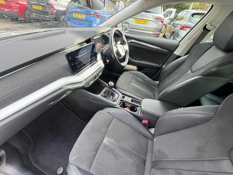 Used Skoda Octavia 2021 for sale - 76332453: Photo 2