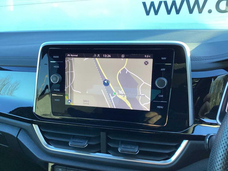 Used Volkswagen T-Roc 2023 for sale - 77367618: Photo 26