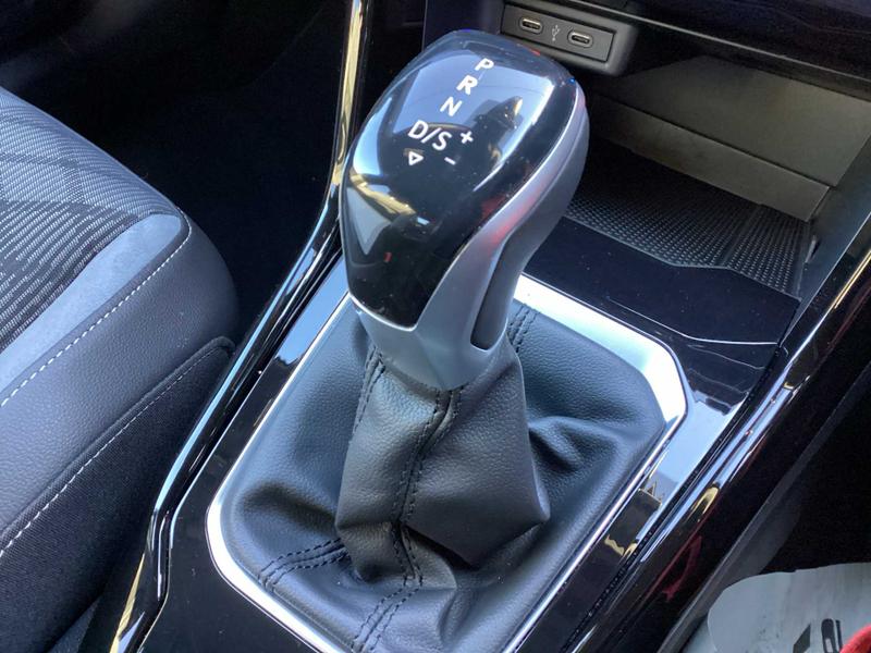 Used Volkswagen T-Roc 2023 for sale - 77367618: Photo 29