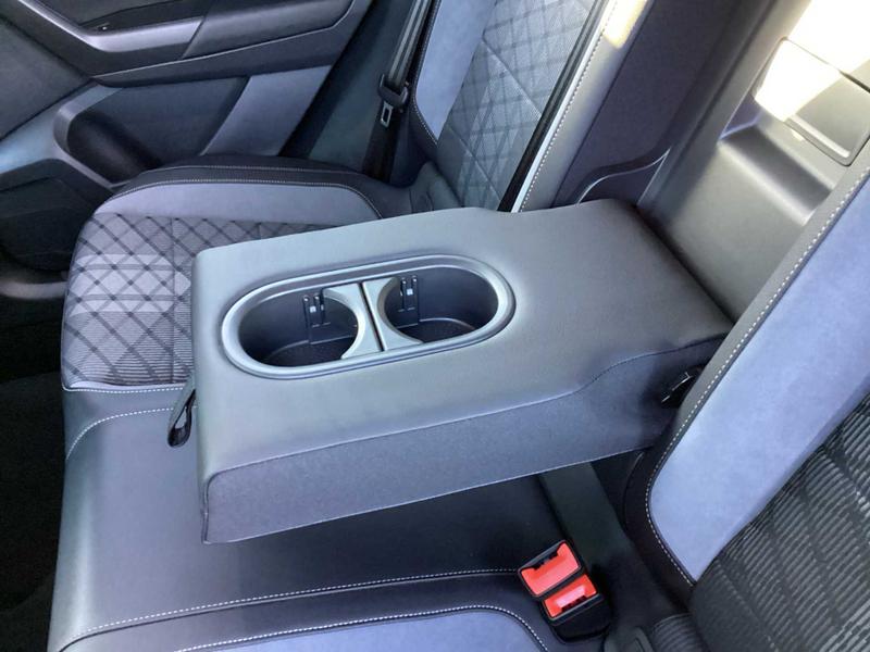 Used Volkswagen T-Roc 2023 for sale - 77367618: Photo 34