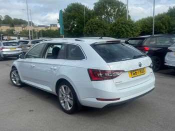 Used Skoda Superb 2017 for sale - 74709794: Photo