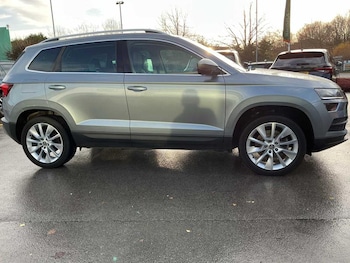 Used Skoda Karoq 2018 for sale - 76854846: Photo