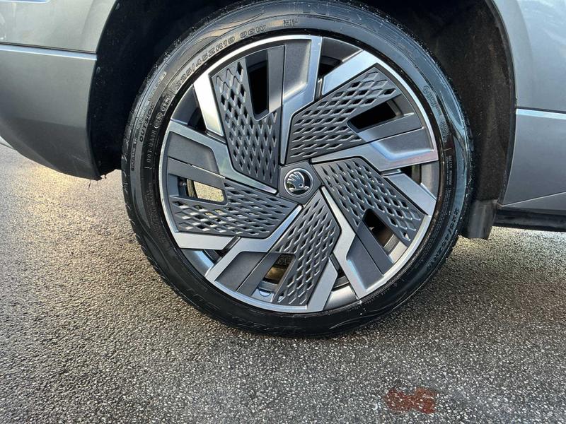 Used Skoda Karoq 2023 for sale - 76767058: Photo 5