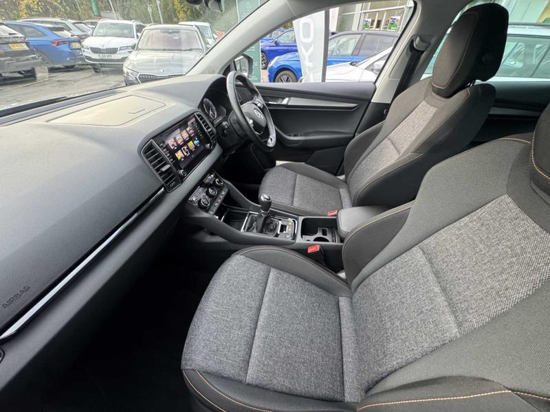 Used Skoda Karoq 2021 for sale - 76286908: Photo 2