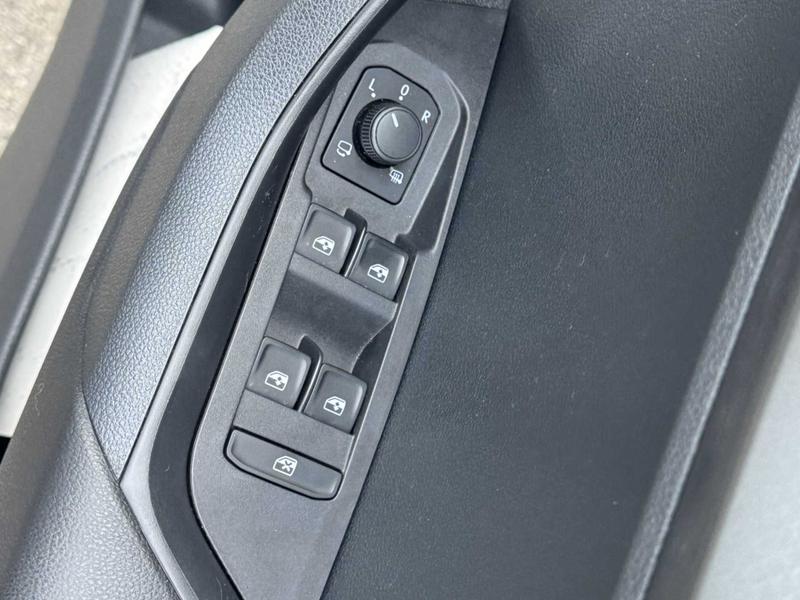 Used Skoda Karoq 2021 for sale - 76286908: Photo 24