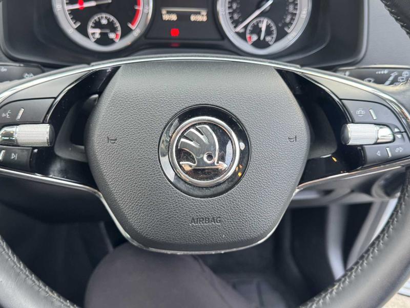 Used Skoda Karoq 2021 for sale - 76286908: Photo 33