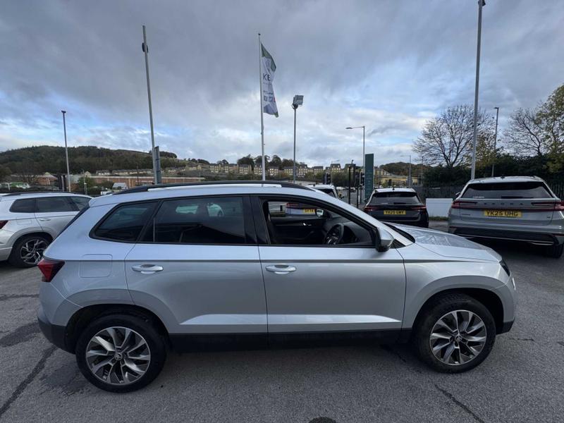 Used Skoda Karoq 2021 for sale - 76286908: Photo 4