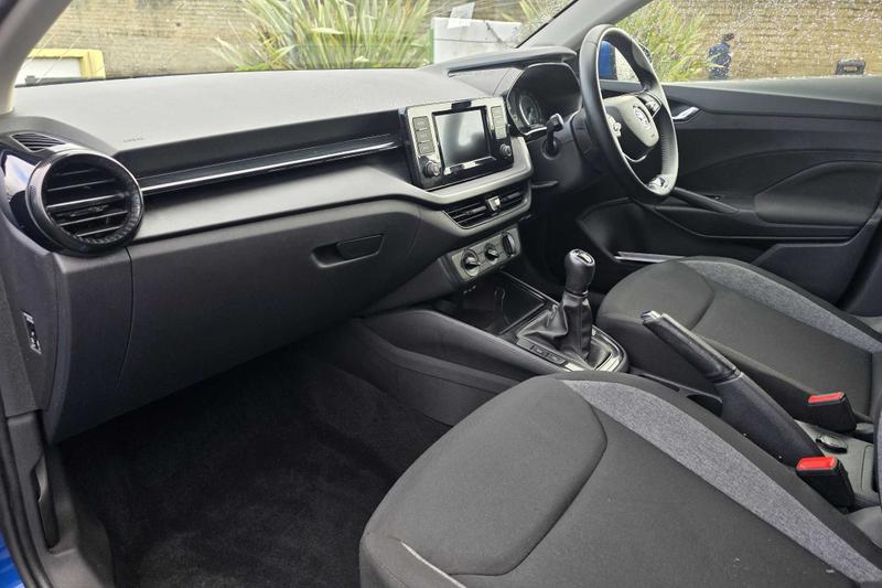 Used Skoda Fabia 2022 for sale - 76862518: Photo 2