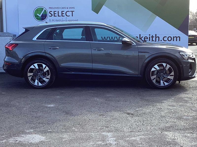 Used Audi Q8 2024 for sale - 78095022: Photo 2