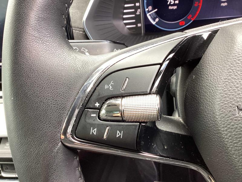 Used Skoda Octavia 2023 for sale - 76104816: Photo 22