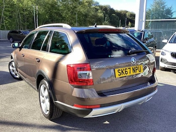Used Skoda Octavia 2017 for sale - 76006302: Photo 3