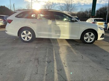 Used Skoda Octavia 2021 for sale - 77042453: Photo