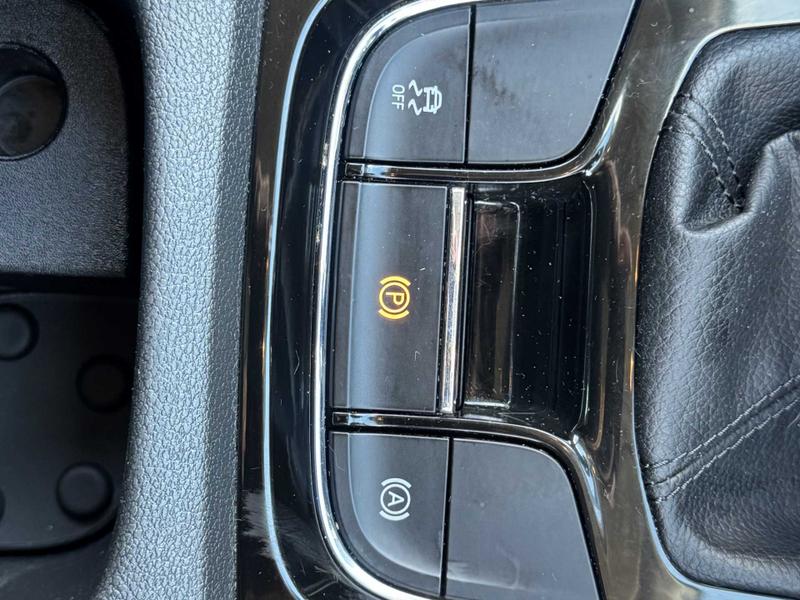 Used Skoda Karoq 2019 for sale - 76494521: Photo 28