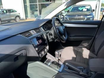 Used Skoda Octavia 2018 for sale - 79842359: Photo