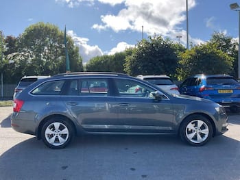 Used Skoda Octavia 2018 for sale - 79842359: Photo