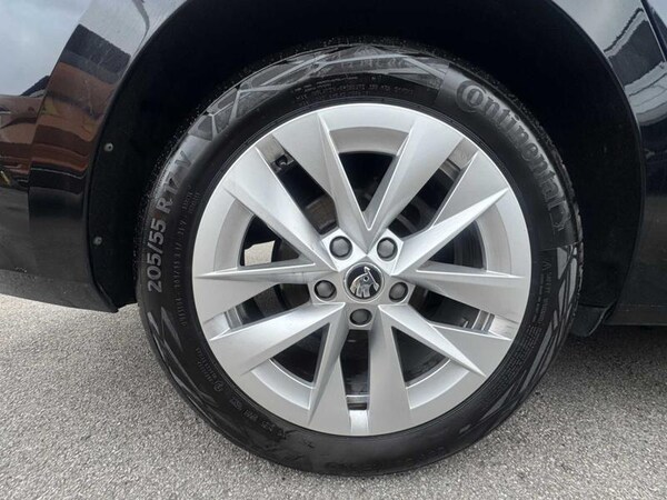 Used Skoda Octavia 2022 for sale - 76228759: Photo 5