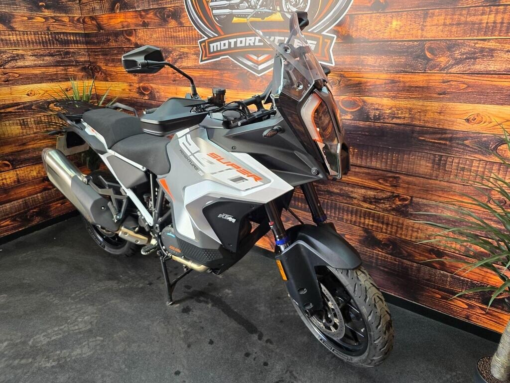 KTM Adventure