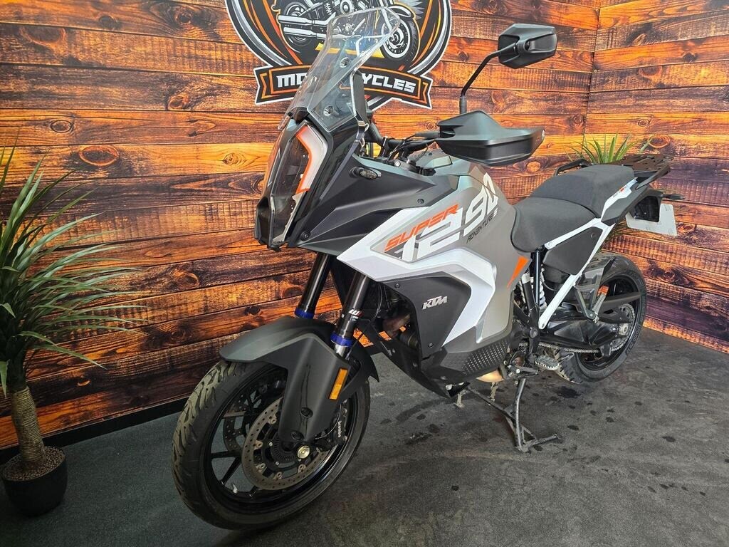 KTM Adventure