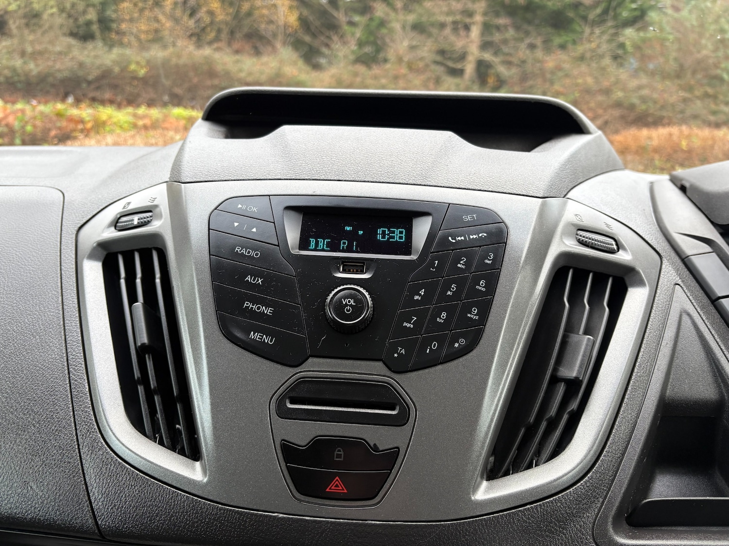 Used Ford Transit Custom 2015 for sale - 76904441: Photo 26