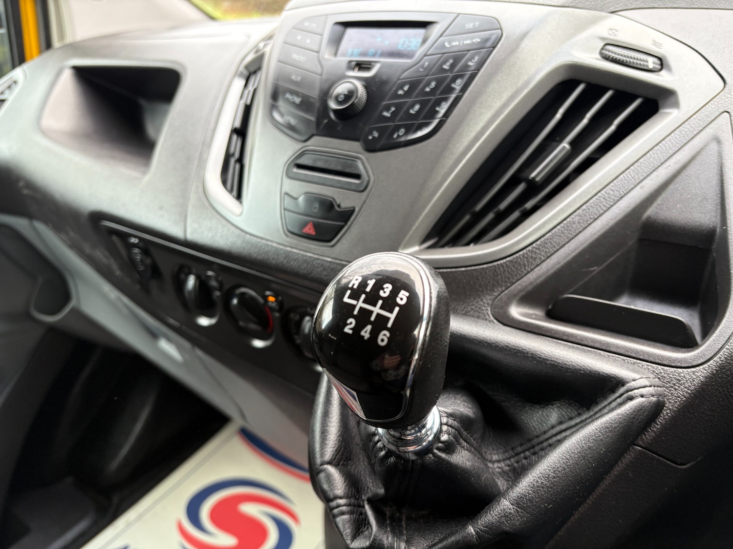 Used Ford Transit Custom 2015 for sale - 76904441: Photo 27