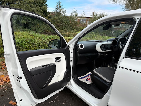 Used Renault Twingo 2015 for sale - 76340855: Photo 12