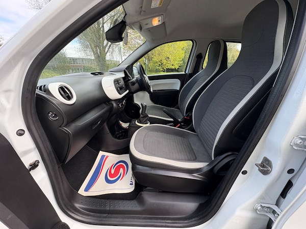 Used Renault Twingo 2015 for sale - 76340855: Photo 13