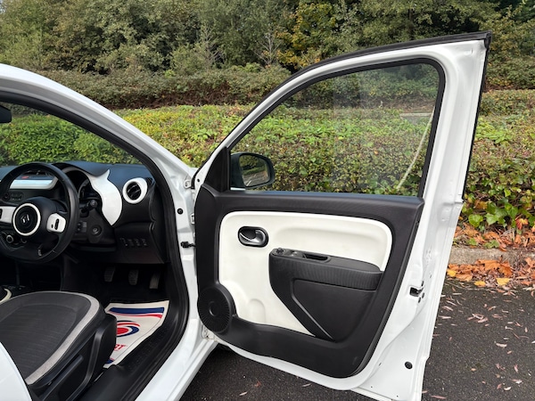 Used Renault Twingo 2015 for sale - 76340855: Photo 17