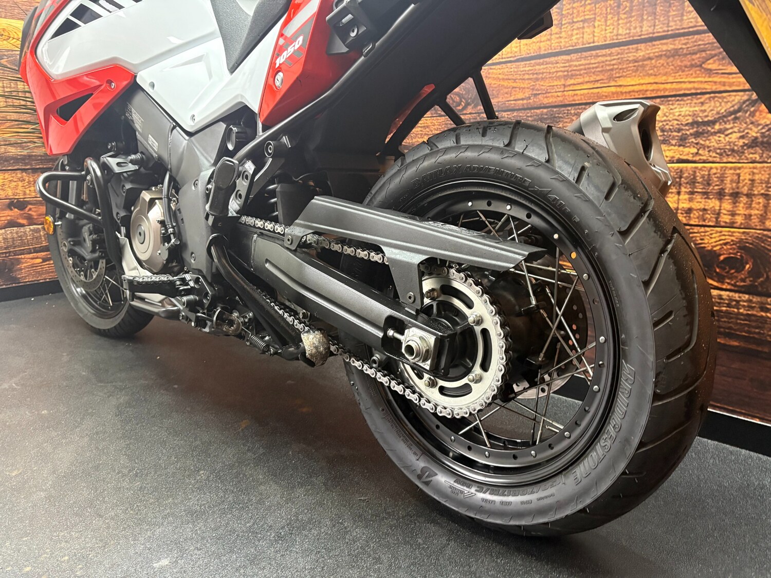Suzuki DL 1050 RC M2