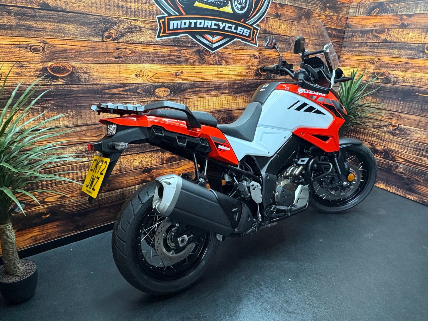 Suzuki DL 1050 RC M2