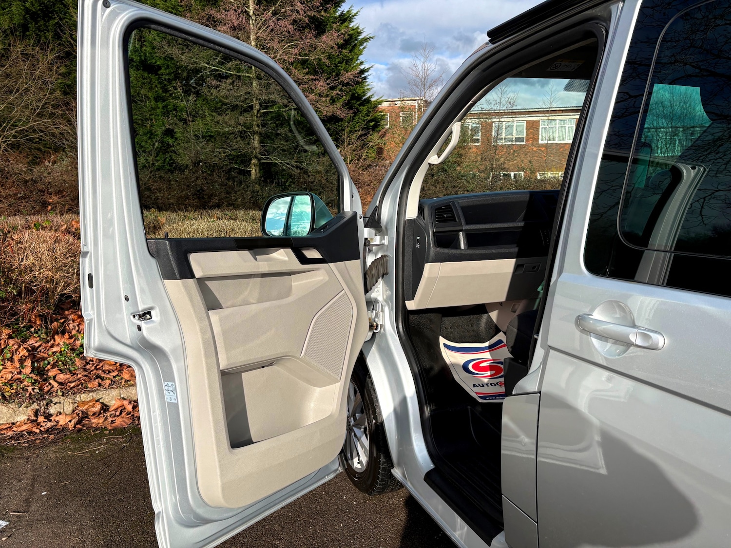 Used Volkswagen Transporter 2017 for sale - 77432846: Photo 16