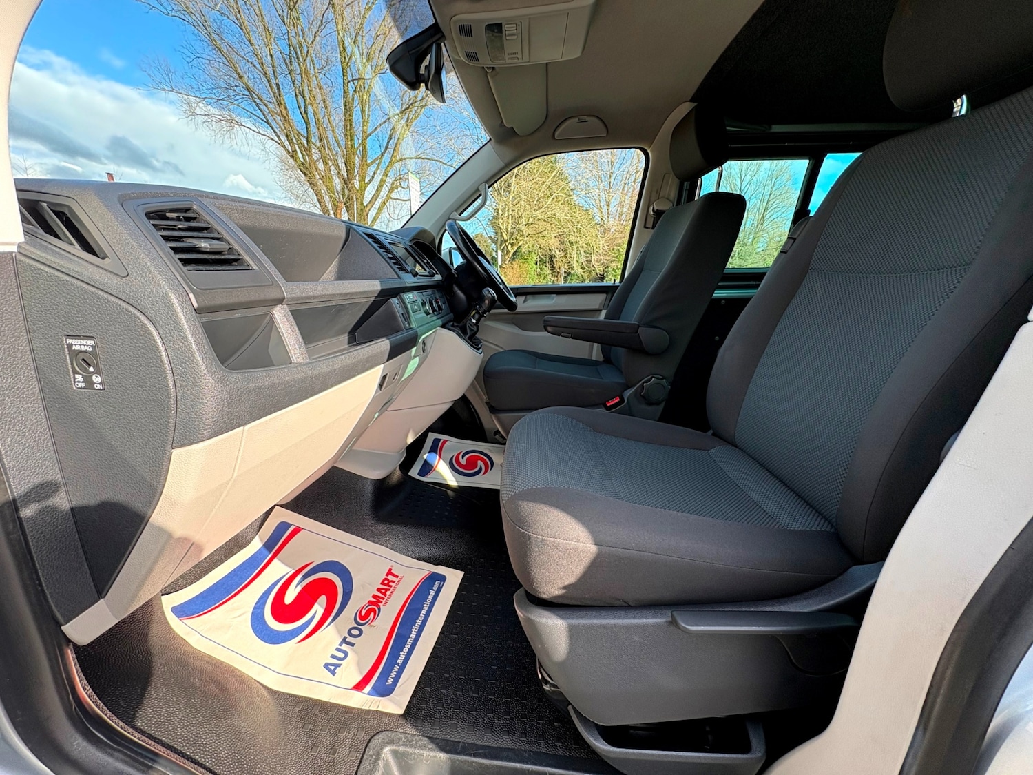 Used Volkswagen Transporter 2017 for sale - 77432846: Photo 17