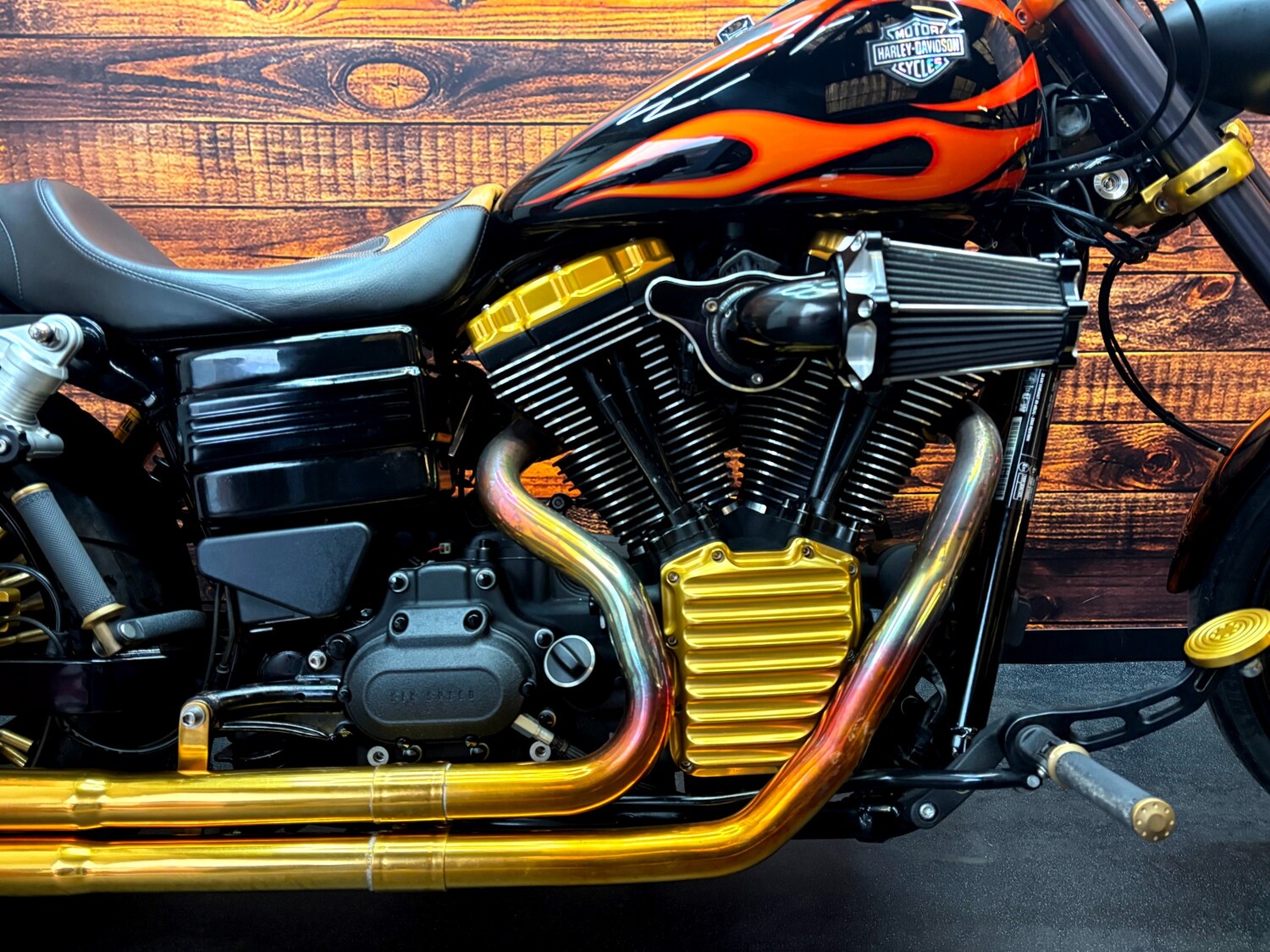 Harley-Davidson DYNA WIDE GLIDE