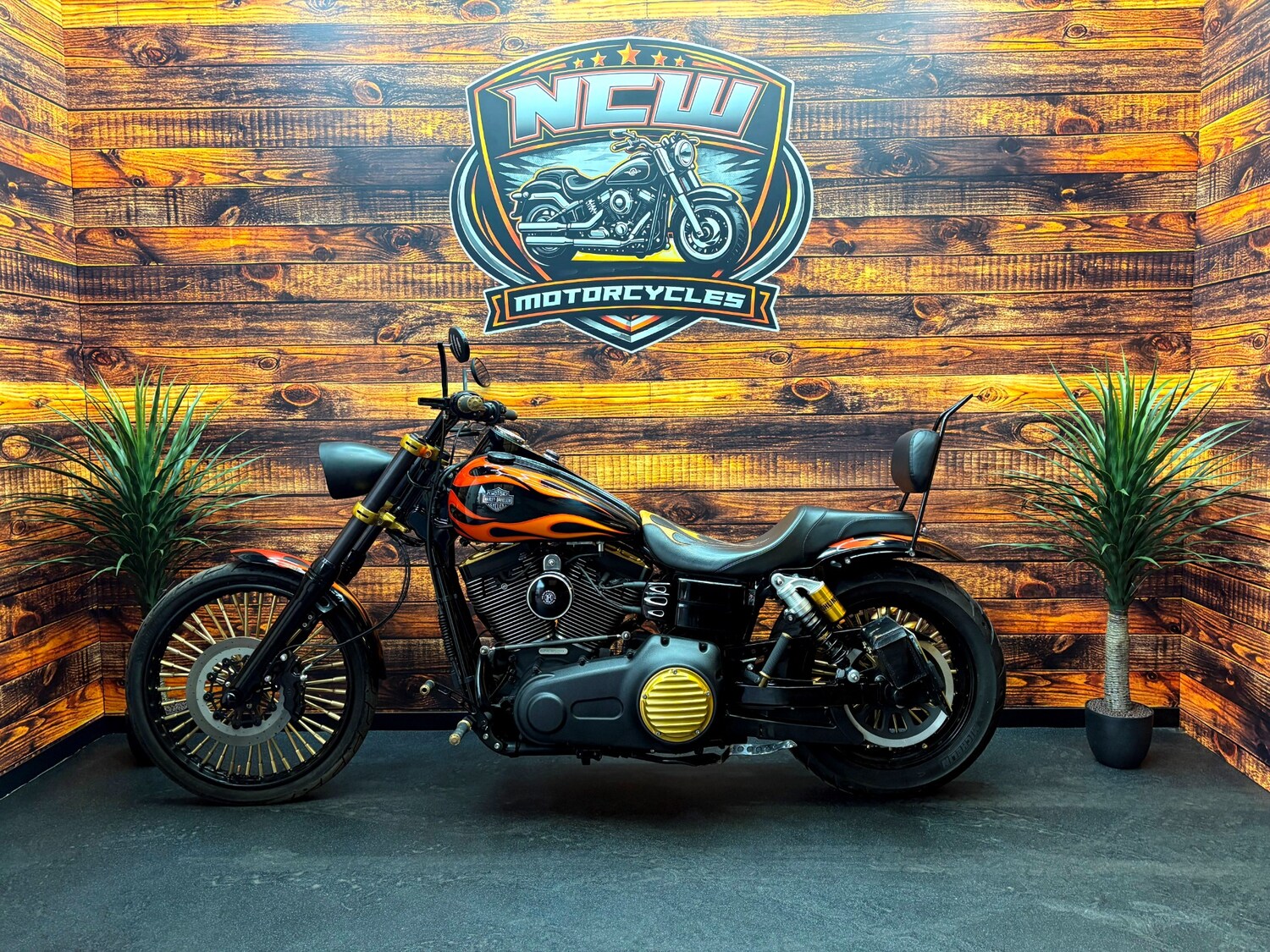 Harley-Davidson DYNA WIDE GLIDE